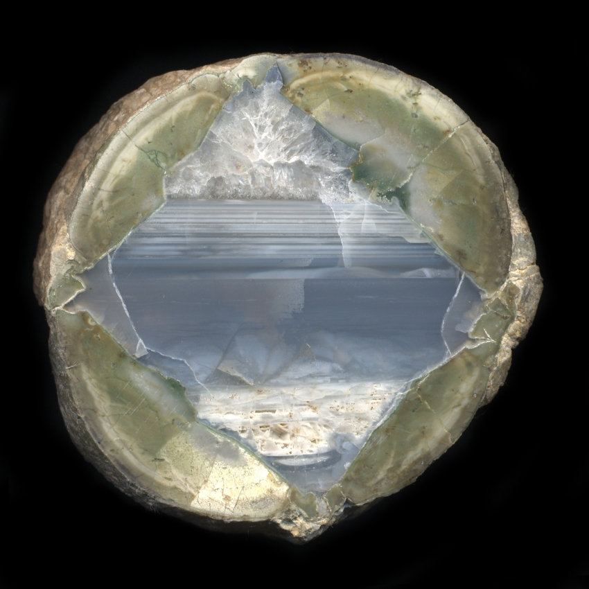 Beautiful and Finely Formed Naches Thunderegg